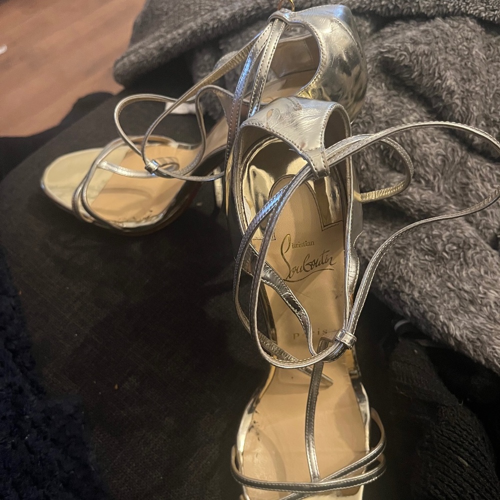 Christian LOUBOUTIN size 41